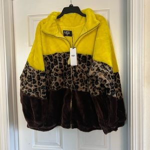 UGG Eleina Colorblock Sherpa